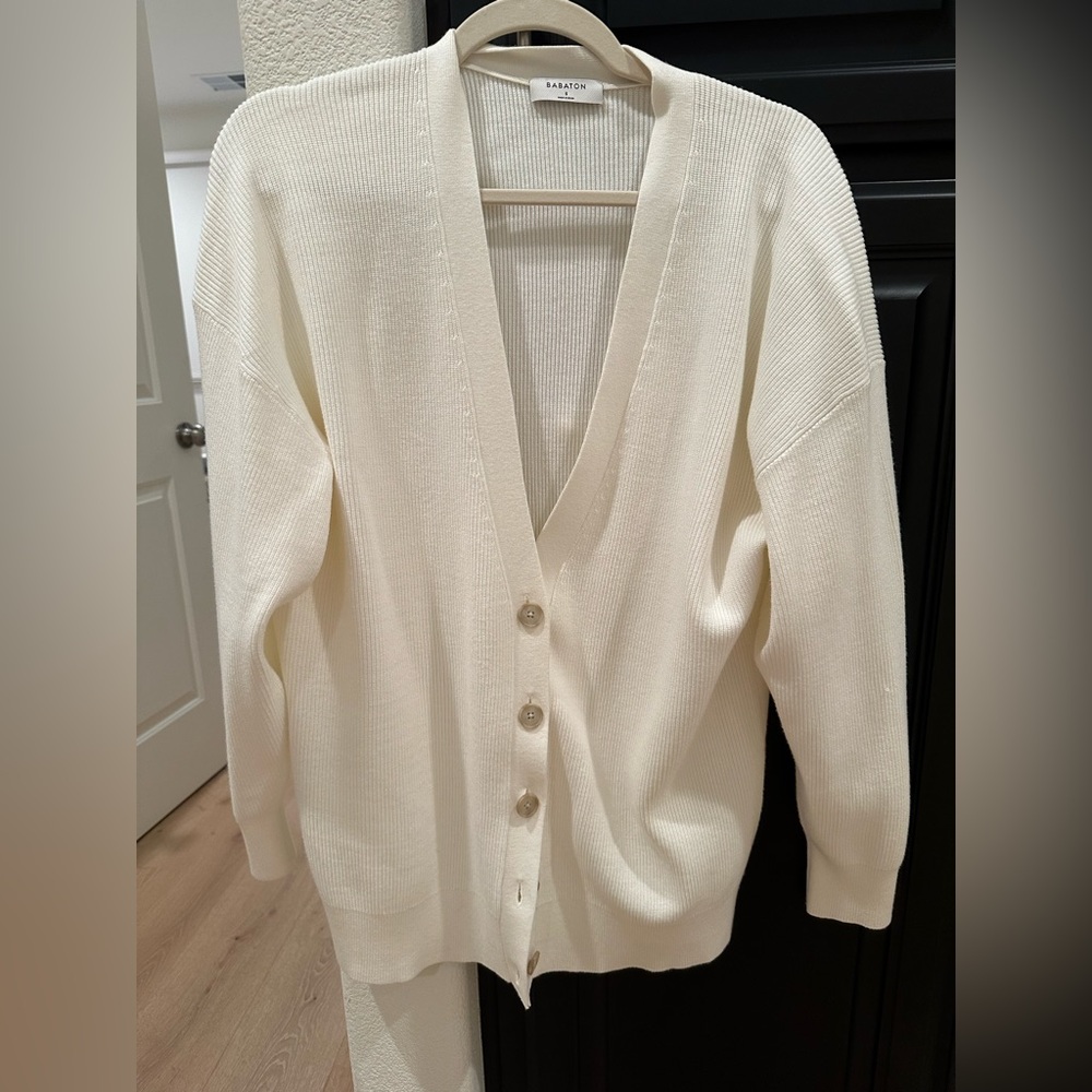 Aritzia Cream Button-Front Knit Cardigan